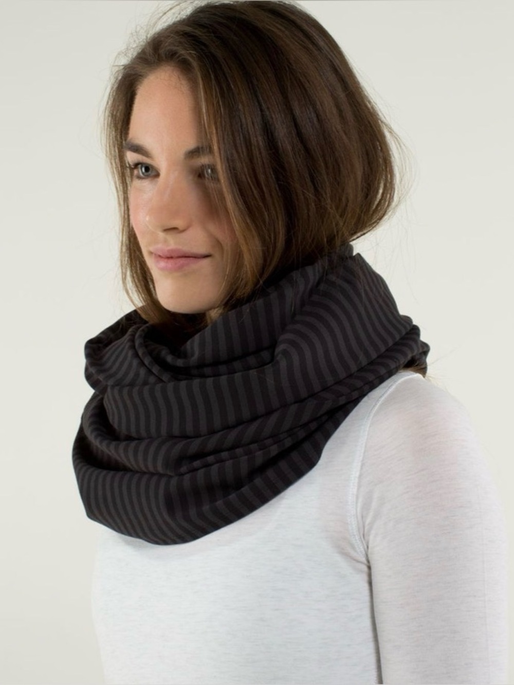 Lululemon Vinyasa Scarf Rulu Black / Half Micro Macro Black Soot